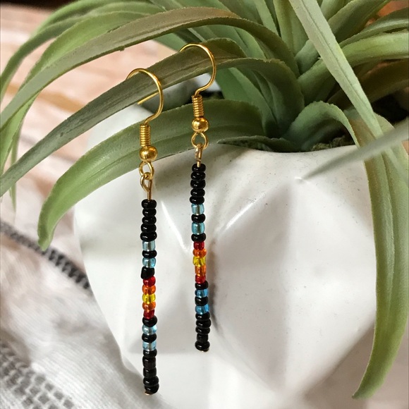 Native American inspired handmade earrings - Picture 2 of 3